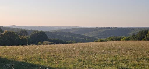 Collines du Périgord en journée